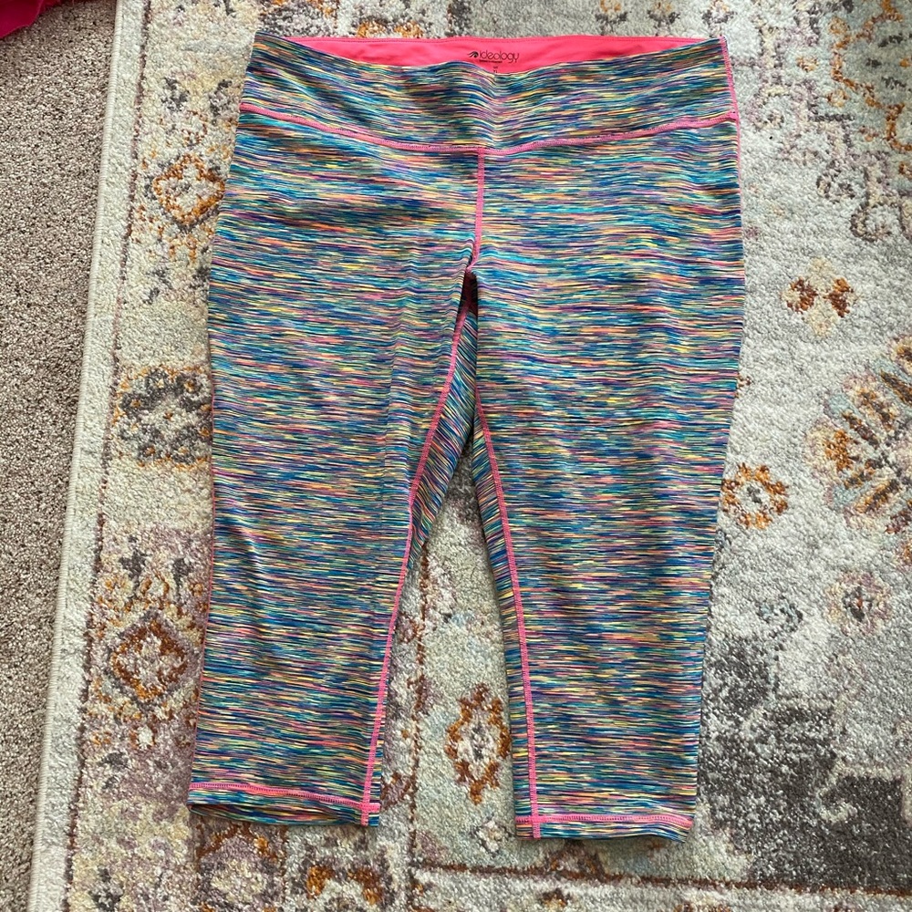Workout cropped pants